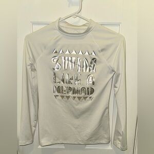 Girls sz 10/12 Cat & Jack White Long Sleeve Swim Shirt with Silver Text EUC